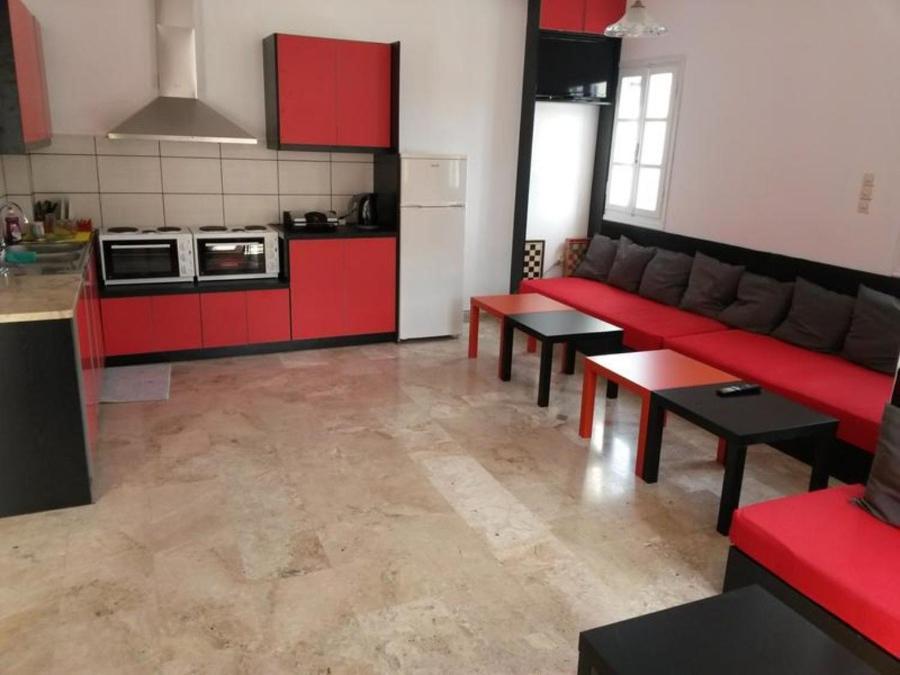 Fira Backpackers Place Eksteriør bilde