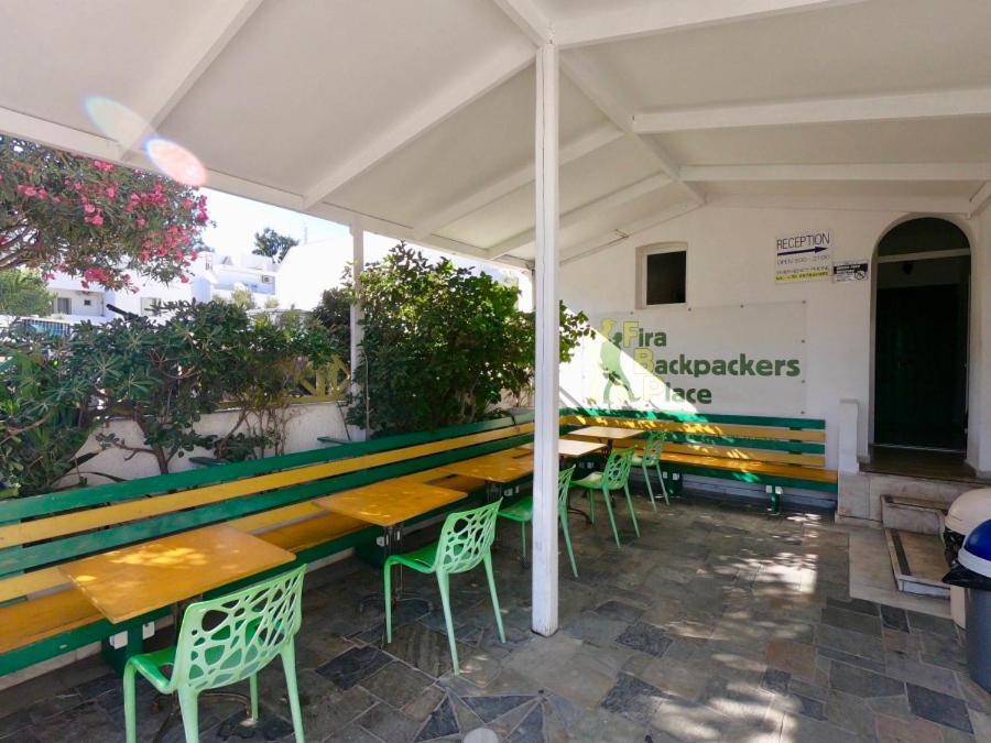 Fira Backpackers Place Eksteriør bilde
